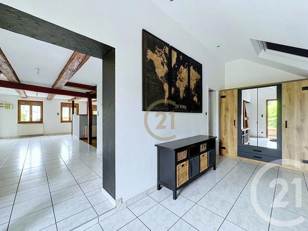 Appartement F4 à vendre  4 pièces - 106,12 m 2   GRANDVILLARS  - 90