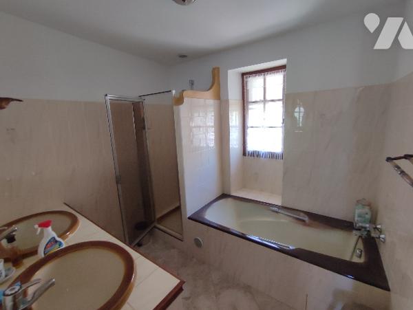 Maison de village 100 m² avec jardin