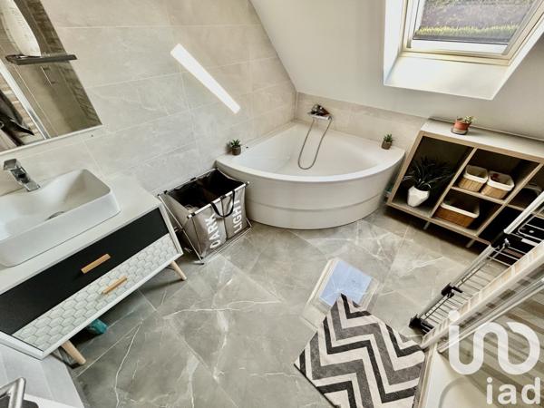 Maison à vendre 7 pièces 210 m² Achères-la-Forêt