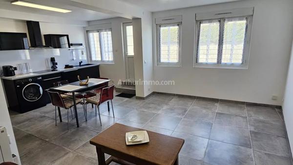 Location                                                      Appartement
                        
                     2 pièces                      47 m2                     à Troarn