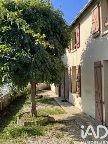 Maison à vendre 13 pièces 277 m² Cerizay