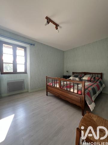 Maison à vendre 13 pièces 277 m² Cerizay