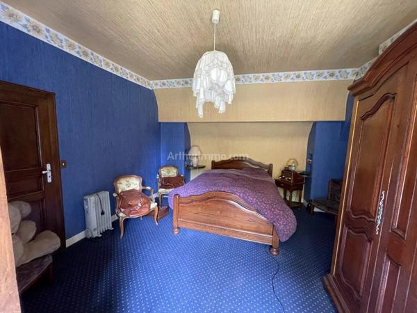 Vente                                                      Maison
                        
                                         295 m2                     à Gisors