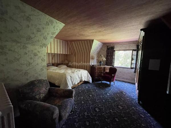 Vente                                                      Maison
                        
                                         295 m2                     à Gisors