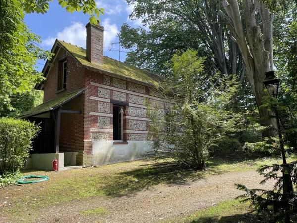 Vente                                                      Maison
                        
                                         295 m2                     à Gisors