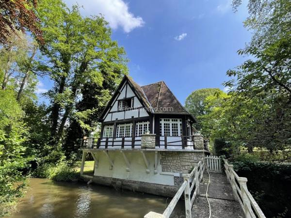 Vente                                                      Maison
                        
                                         295 m2                     à Gisors