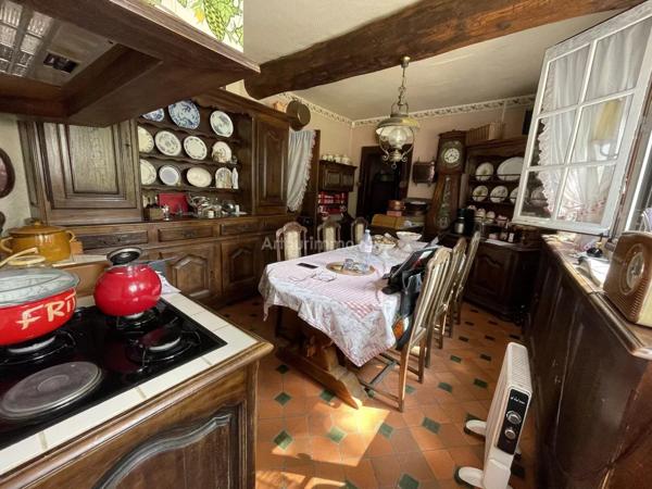 Vente                                                      Maison
                        
                                         295 m2                     à Gisors