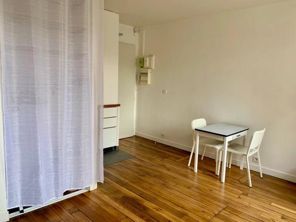 # Appartement – 23m² – Paris 15ème