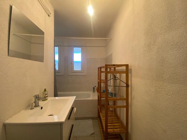 Appartement à vendre 4 pièces ALES (30)