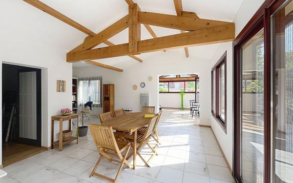 Maison à vendre    6 pièces •  Bergerac