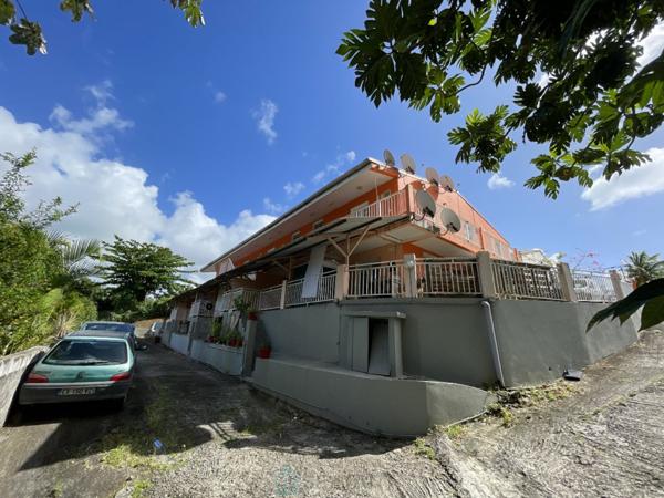 Immeuble de 11 appartements situé à LE LAMENTIN