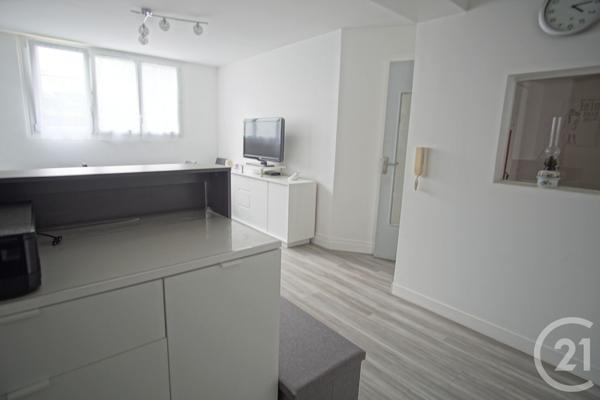 Appartement F2 à vendre  2 pièces - 44,88 m2 CHOISY LE ROI - 94