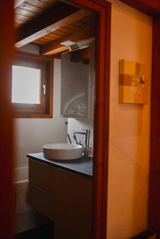Duplex clé en main, entre calme absolu et vie de station.