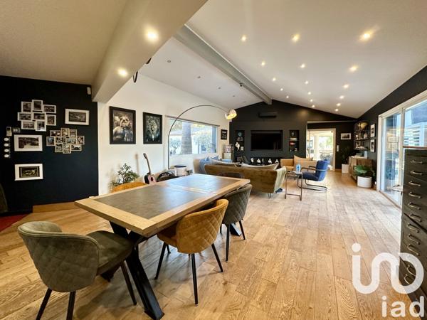 Maison à vendre 14 pièces 405 m² Roquebrune-sur-Argens