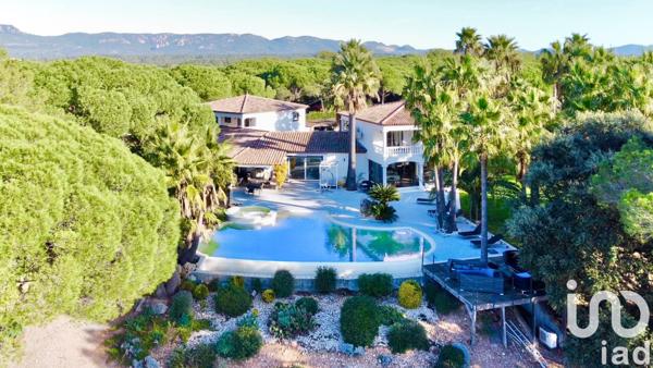 Maison à vendre 14 pièces 405 m² Roquebrune-sur-Argens