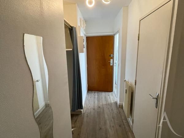 Appartement Meublé Chateauroux 1 pièce(s) 28.19 m2