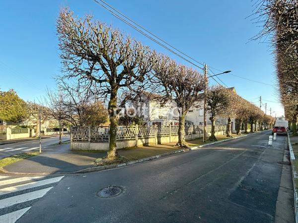 Immeuble 2' gare RER Vigneux-sur-Seine