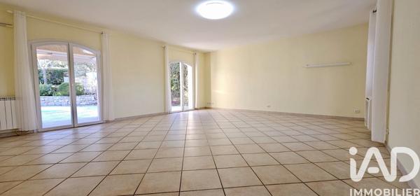 Maison à vendre 5 pièces 128 m² Saint-Raphaël