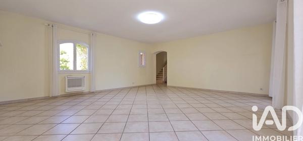 Maison à vendre 5 pièces 128 m² Saint-Raphaël