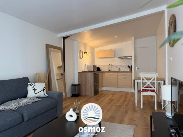 Studio en parfait état, vendu meublé !