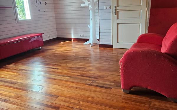 Maison à vendre    6 pièces • 225 m2 Gujan-Mestras