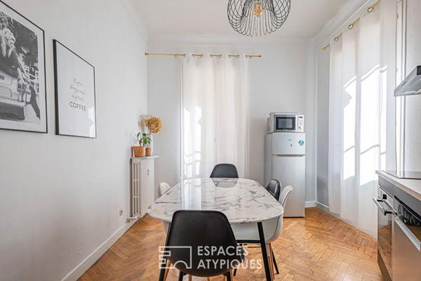 Appartement bourgeois de type T2 proche gare Thiers
