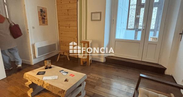 À vendre Appartement 3 pièces 73.72 m² - Fontainebleau 77300