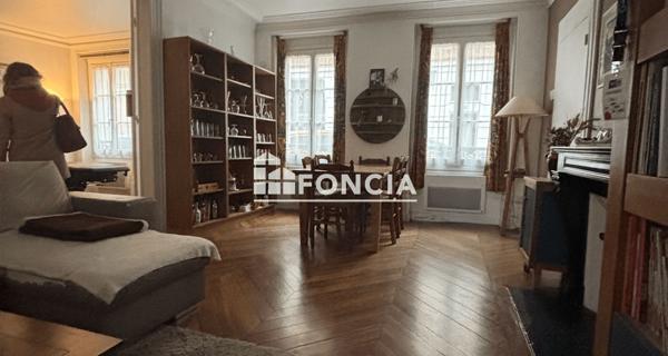 À vendre Appartement 3 pièces 73.72 m² - Fontainebleau 77300