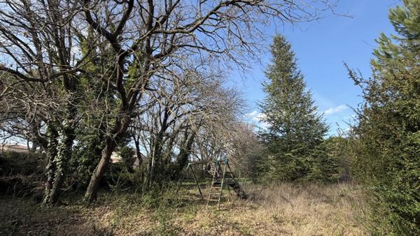 Vente Terrain 1052 m2 à Pourrières