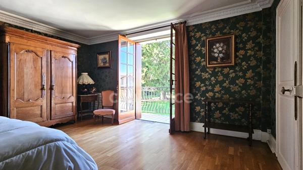 A vendre Maison en Pierre 8 pièces ETAMPES (91)