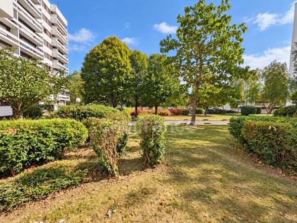 F4 rénové de 76 m² – 3 chambres, 2 parkings et cave