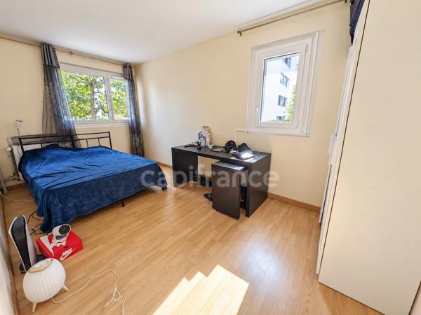 F4 rénové de 76 m² – 3 chambres, 2 parkings et cave