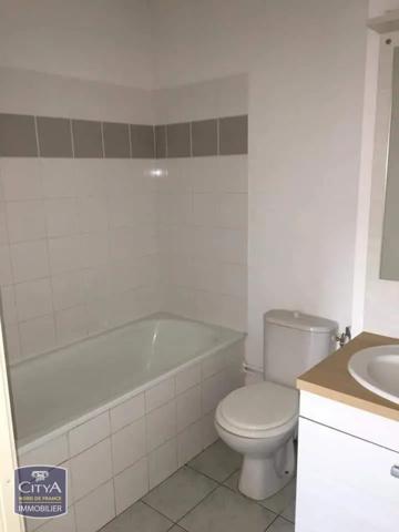 Appartement à louer 2 pièces 36.68m² Avion (62210)