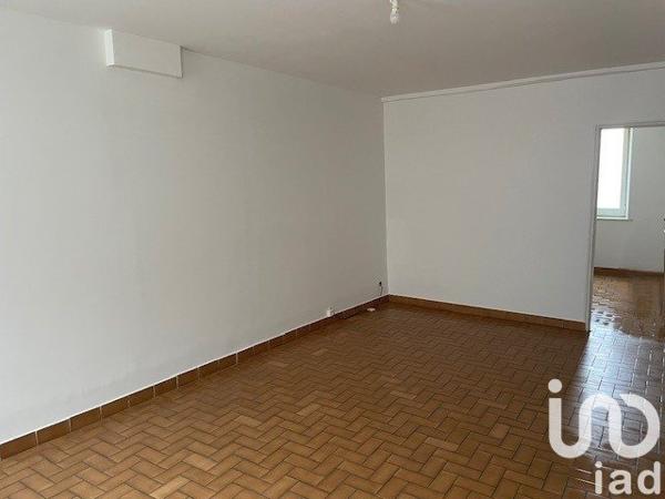 Appartement 3 pièces de 64 m² à Fère-en-Tardenois (02130)