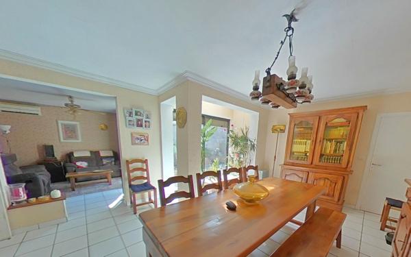 Maison à vendre    4 pièces •  Armissan