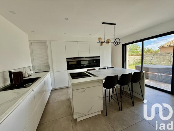 Maison à vendre 6 pièces 120 m² Pierrelatte