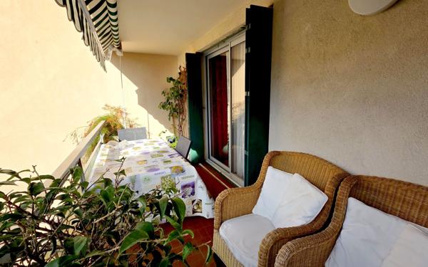 Appartement à vendre    2 pièces • 38 m2 La Seyne-sur-Mer