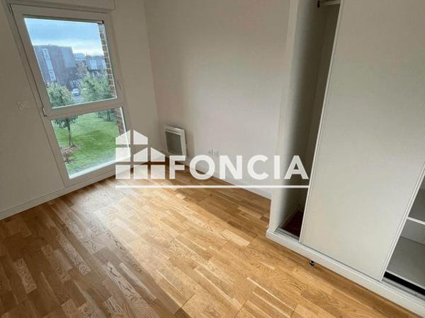 Location Appartement 3 pièces 64.3 m² - LUMINESENS 2 - 44 RUE DE LONDRES PORTE C25 Lens 62300