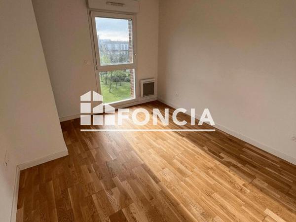 Location Appartement 3 pièces 64.3 m² - LUMINESENS 2 - 44 RUE DE LONDRES PORTE C25 Lens 62300