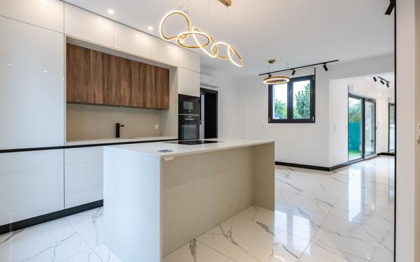 Maison à vendre    4 pièces • 78 m2 Le Plessis-Trévise