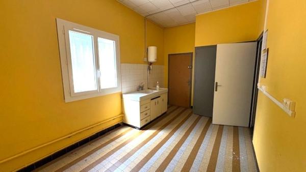 Murs commerciaux Albertville 91.94 m2