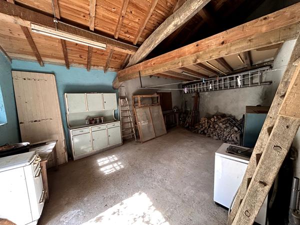 A VENDRE MAISON + JARDIN