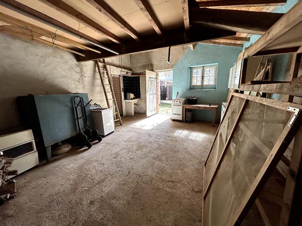 A VENDRE MAISON + JARDIN