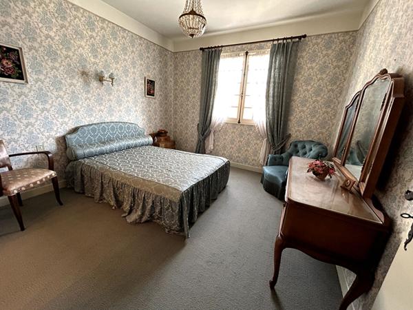 A VENDRE MAISON + JARDIN