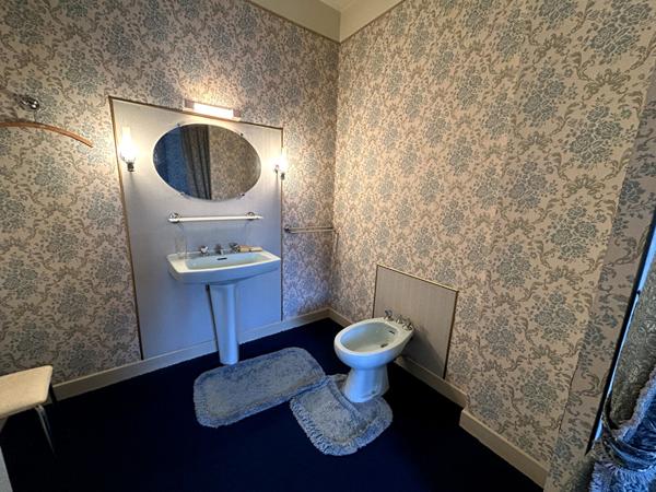 A VENDRE MAISON + JARDIN