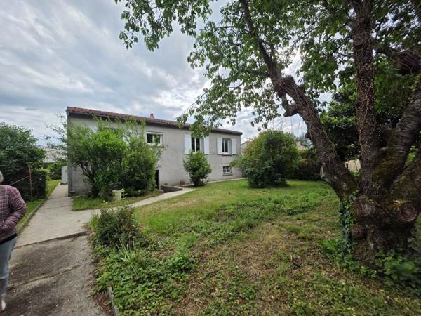 Maison à vendre |  Saintes |  4 pièces | 99 m²