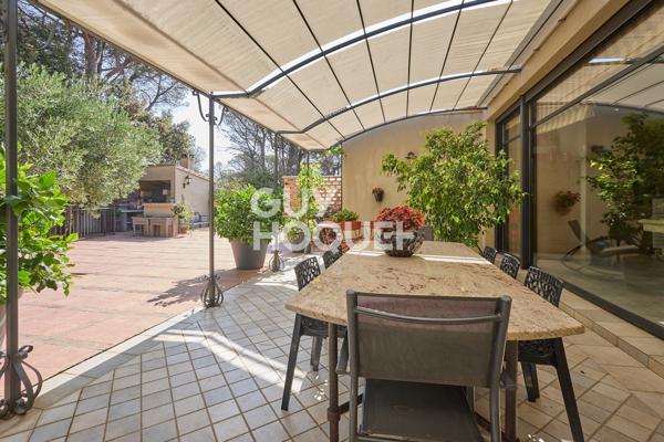 MAISON À VENDRE DE 8 PIÈCES DE 318,00 M²