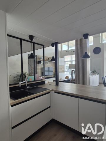 Appartement à vendre 5 pièces 141 m² Saint-Julien-les-Villas
