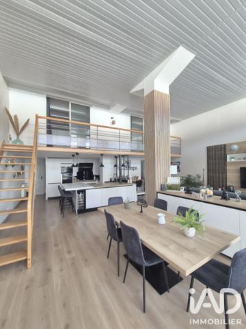 Appartement à vendre 5 pièces 141 m² Saint-Julien-les-Villas
