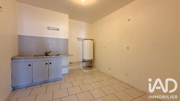 Immeuble à vendre 259 m² Crèvecœur-le-Grand